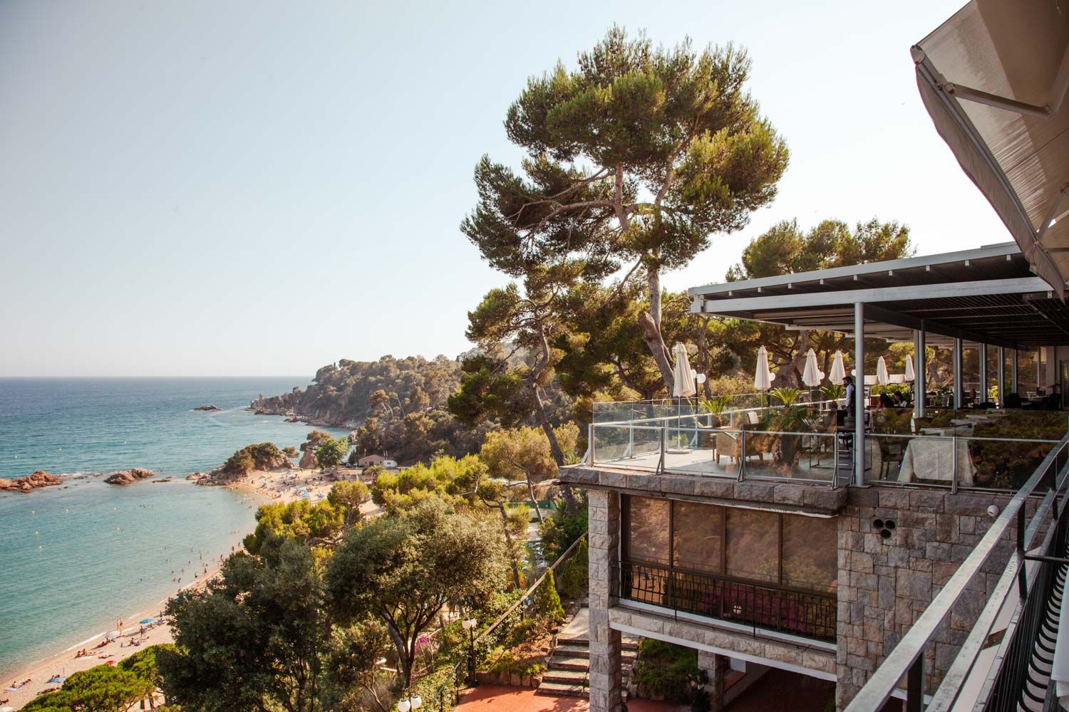 Discover the magic of winter in The Costa Brava: unforgettable things to do at the Santa Cristina beach