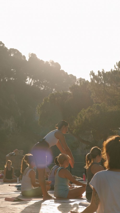 Cours de yoga à l'air libre